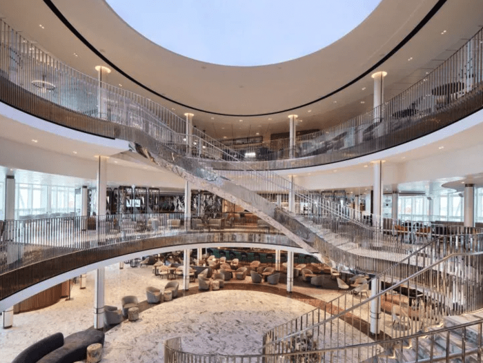 P&O Iona The Grand Atrium.png